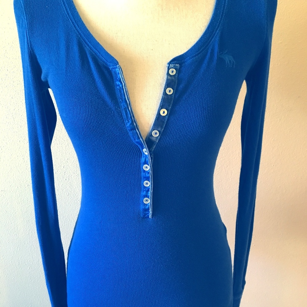 Abercrombie and Fitch Blue Henley Long Sleeve